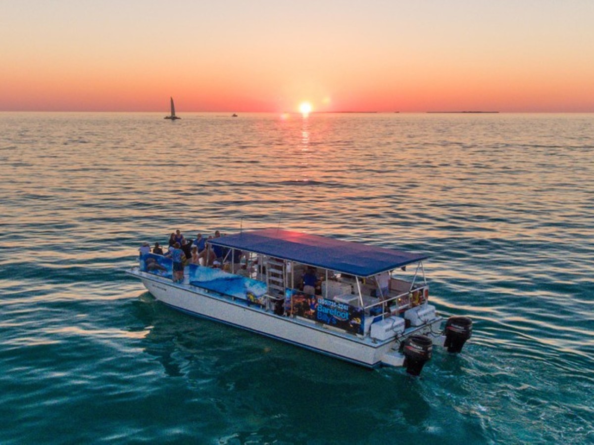 a small boat in a body of water